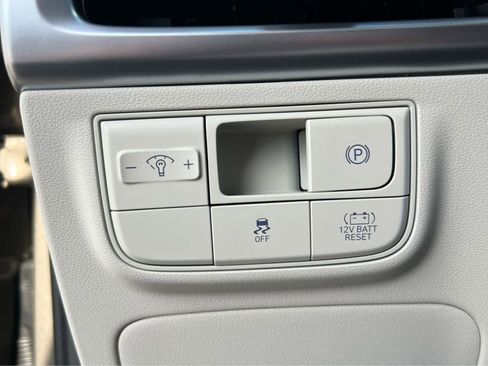 New 2026 Hyundai Tucson Blue SE AWD/4WD image 30