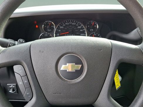 Used 2023 Chevrolet Express 3500 LS image 16