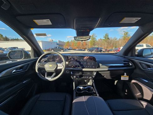 New 2026 Chevrolet Traverse LT w/ Driver Confidence Package image 57