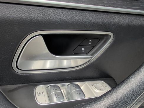 Used 2023 Mercedes-Benz GLE 350 image 19