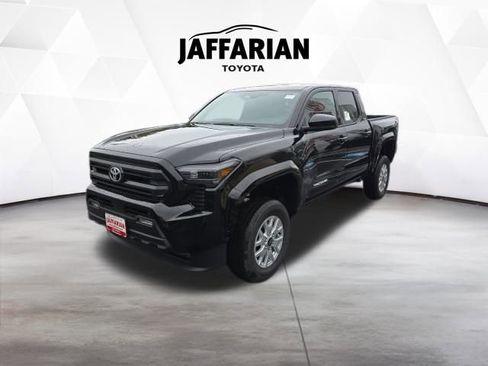 New 2025 Toyota Tacoma SR5 image 6