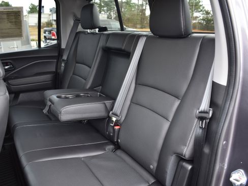 Certified 2022 Honda Ridgeline RTL-E image 32