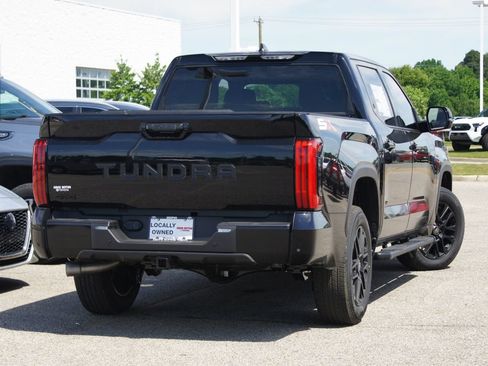 Used 2026 Toyota Tundra SR5 w/ SX Package AWD/4WD image 27