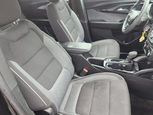 Used 2021 Chevrolet TrailBlazer LS AWD/4WD image 13