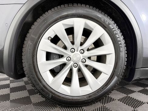 Used 2018 Tesla Model X 75D AWD/4WD image 27