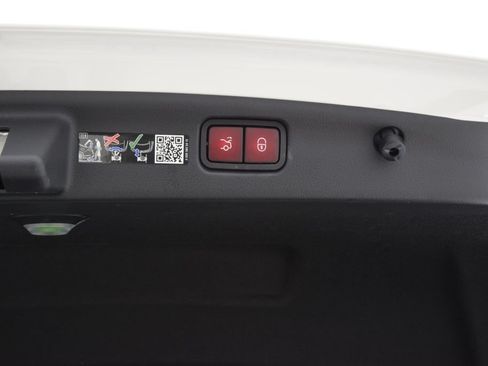 Certified 2024 Mercedes-Benz C 300 Sedan image 30
