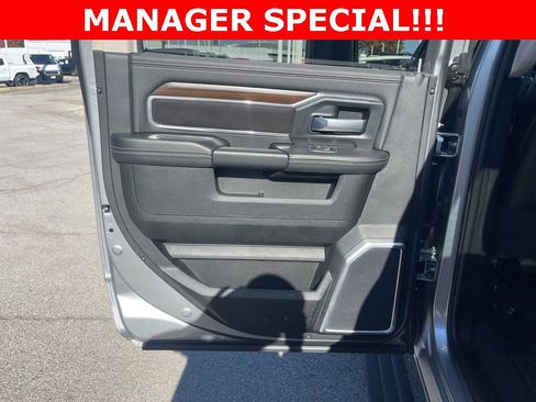 Used 2024 RAM 3500 Laramie image 21
