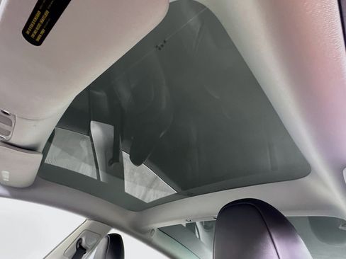 Used 2023 Tesla Model 3 Standard Range RWD image 26