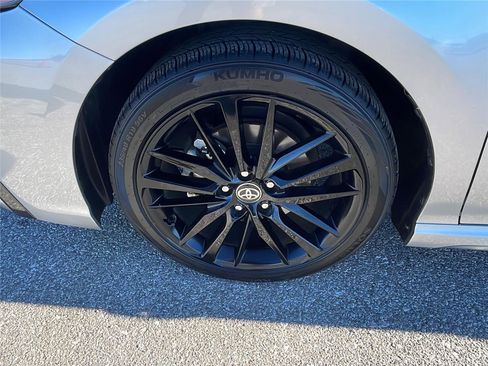 Used 2024 Toyota Camry XSE image 10