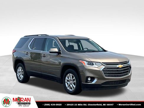 Used 2020 Chevrolet Traverse LT FWD image 7