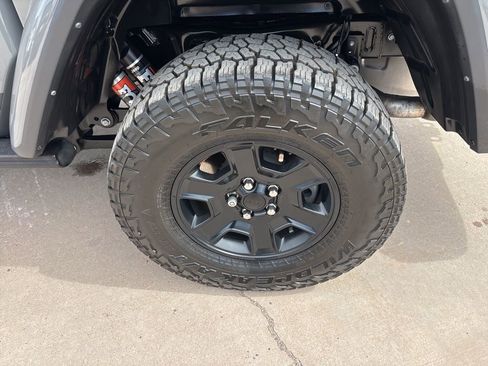 Used 2023 Jeep Gladiator Mojave w/ LED Lighting Group image 10