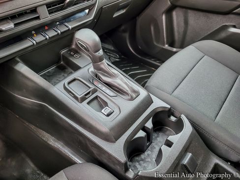 Used 2023 Chevrolet Colorado W/T image 22