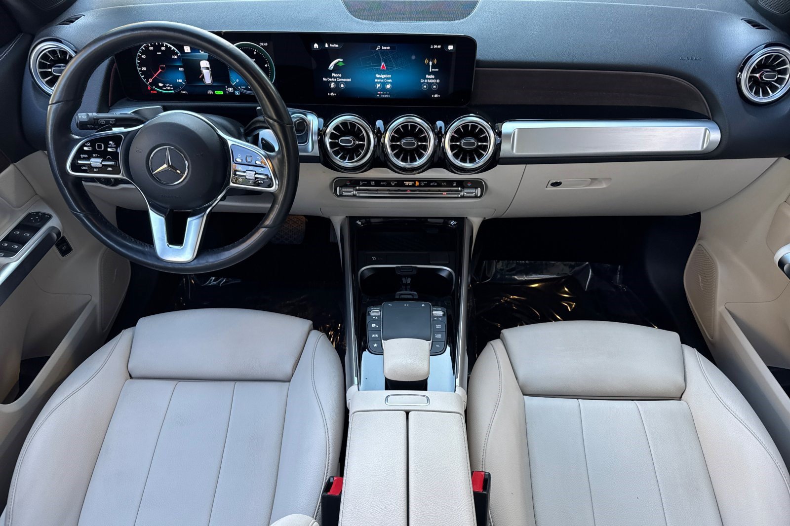 Used 2023 Mercedes-Benz EQB 250+ image 16