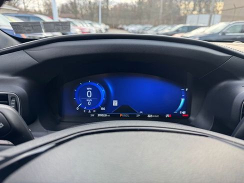 Used 2022 Ford Explorer Platinum w/ Technology Package image 13