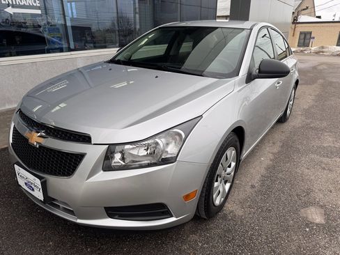 Used 2012 Chevrolet Cruze LS image 1