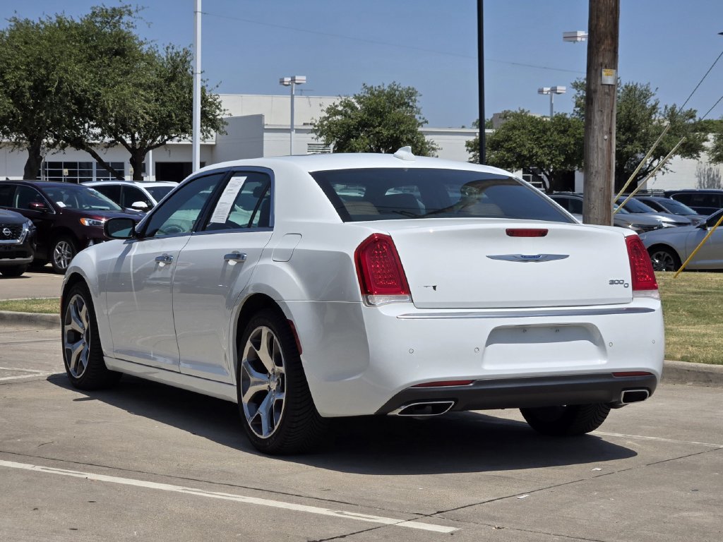 Used 2018 Chrysler 300 C w/ Sun, Sound & Nav Package RWD image 3