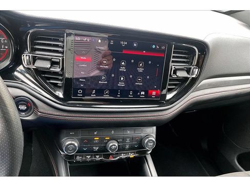 Certified 2025 Dodge Durango GT AWD/4WD image 25