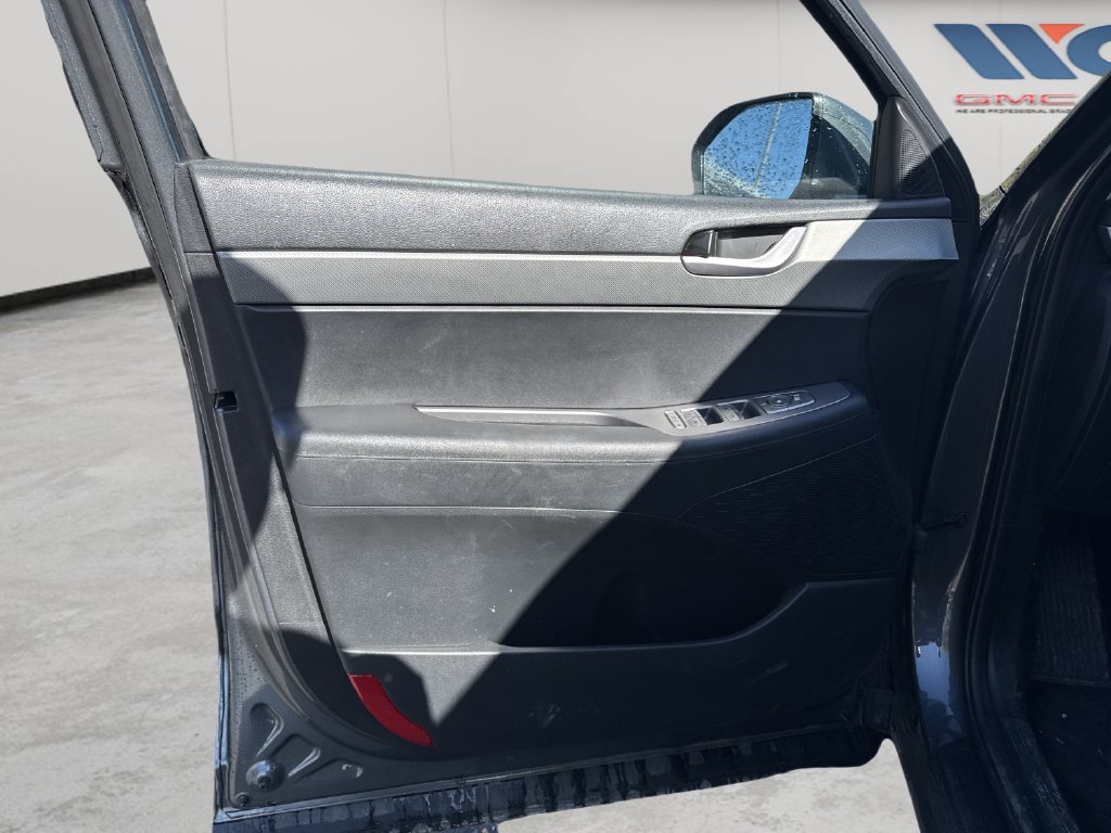Used 2025 Hyundai Palisade SEL AWD/4WD image 9