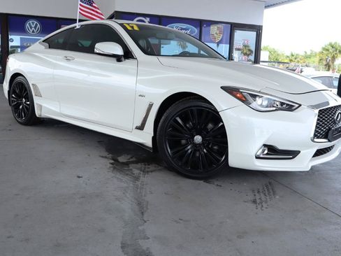 Used 2017 INFINITI Q60 3.0t w/ Premium Plus Package 3.0T AWD/4WD image 3