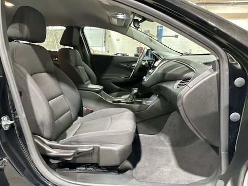 Used 2024 Chevrolet Malibu LT image 24
