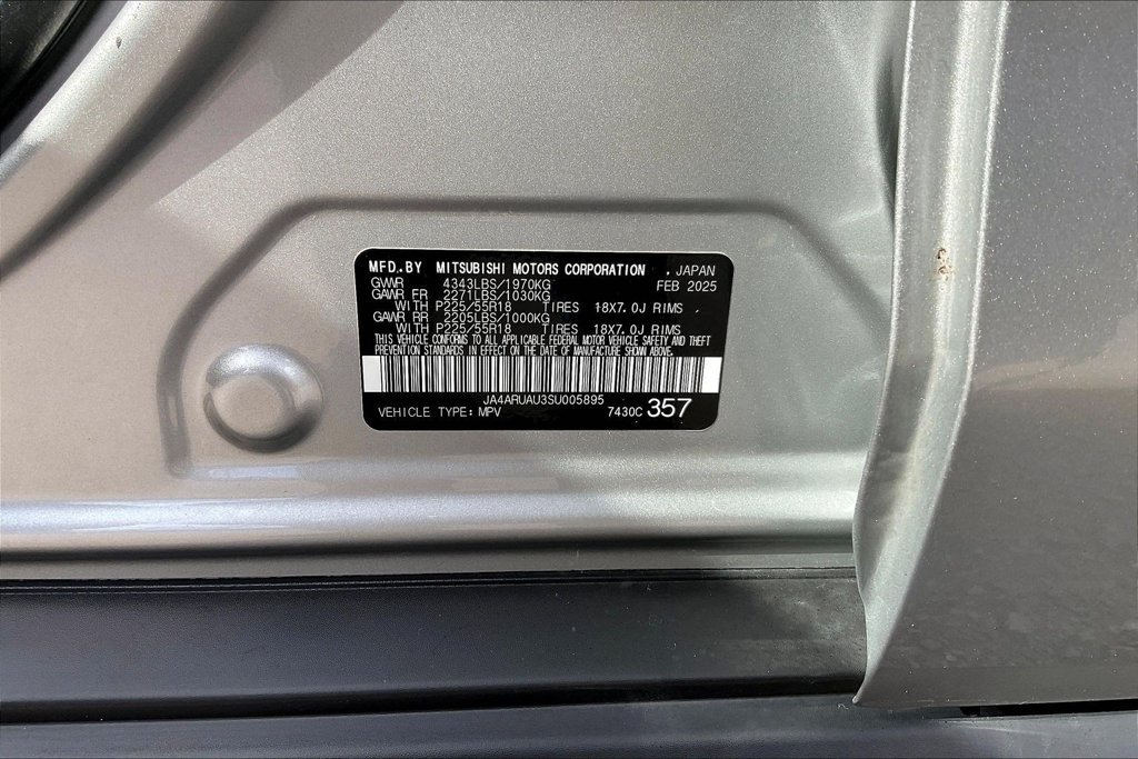 Used 2025 Mitsubishi Outlander Sport ES AWD/4WD image 29