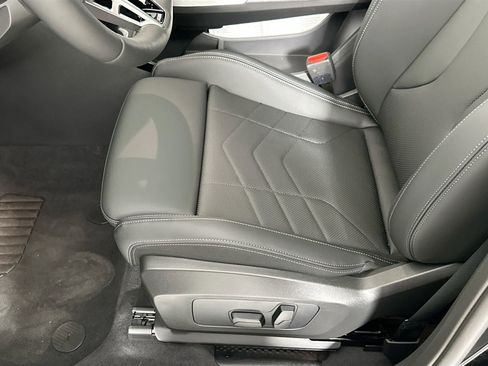 New 2026 BMW X2 xDrive28i w/ Technology Package image 19