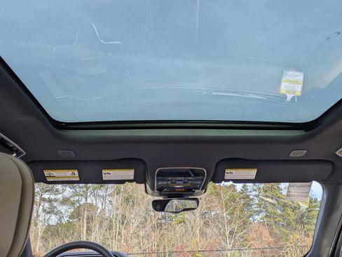 New 2026 Land Rover Range Rover Sport SE image 25