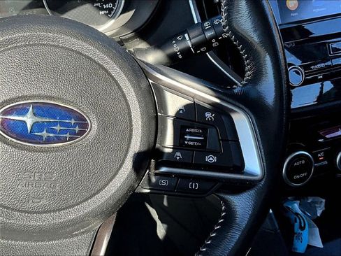 Used 2023 Subaru Forester Premium image 17