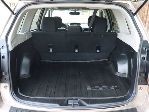Used 2015 Subaru Forester 2.5i Premium w/ All-Weather Package AWD/4WD image 14