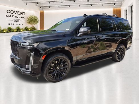 Used 2024 Cadillac Escalade Sport w/ LPO, ONYX Package AWD/4WD image 4
