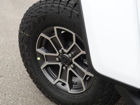 New 2026 Jeep Gladiator Mojave image 13