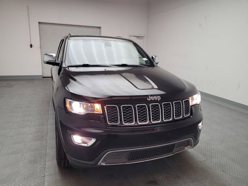 Used 2020 Jeep Grand Cherokee Limited image 14