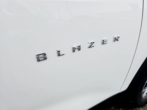 Used 2023 Chevrolet Blazer LT w/ Driver Confidence Package image 13