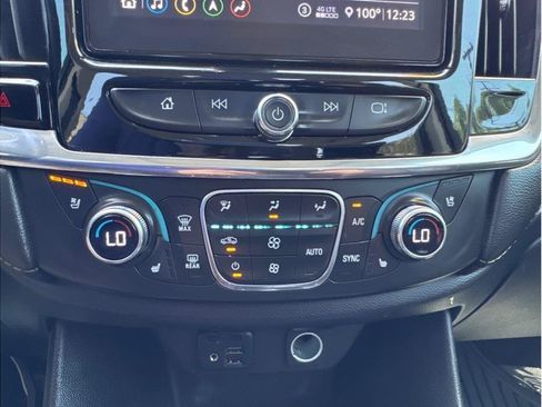 Used 2020 Chevrolet Traverse Premier w/ Redline Edition FWD image 42
