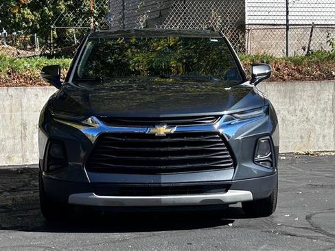 Used 2020 Chevrolet Blazer LT image 2