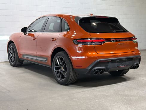 Certified 2023 Porsche Macan Turbo AWD/4WD image 3