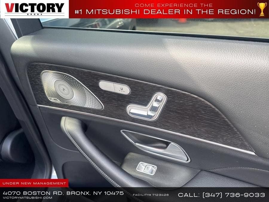 Used 2023 Mercedes-Benz GLS 450 4MATIC image 45