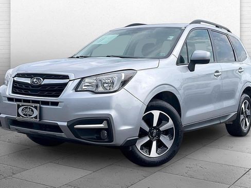 Used 2018 Subaru Forester 2.5i Premium AWD/4WD image 13