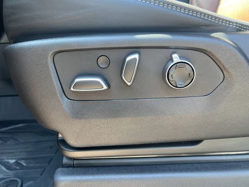 Used 2024 GMC Sierra 1500 Denali Ultimate image 35