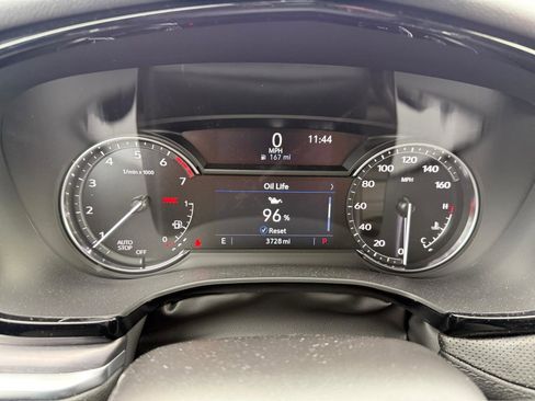 New 2025 Cadillac XT5 Luxury image 26