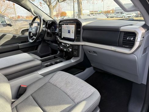 Used 2021 Ford F150 XLT w/ Equipment Group 302A High image 35