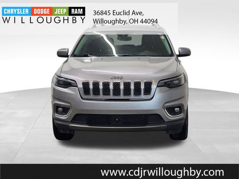 Used 2020 Jeep Cherokee Limited w/ Advanced Safety Group image 2