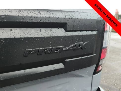 New 2025 Nissan Frontier PRO-4X image 25