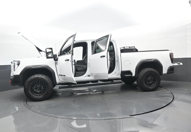 Used 2025 GMC Sierra 2500 AT4X w/ AT4X AEV Edition AWD/4WD image 18