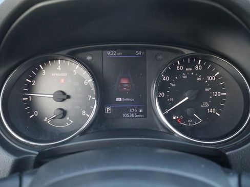 Used 2020 Nissan Rogue Sport SV w/ All-Weather Package FWD image 16