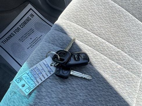 Used 2003 Toyota Sienna CE FWD image 14