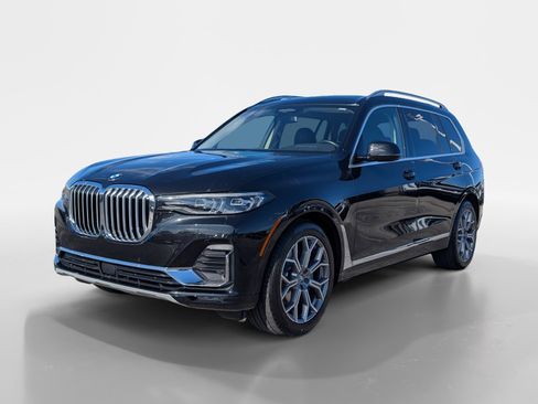 Used 2022 BMW X7 xDrive40i image 5