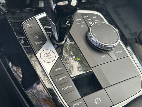 Used 2024 BMW X3 sDrive30i image 22