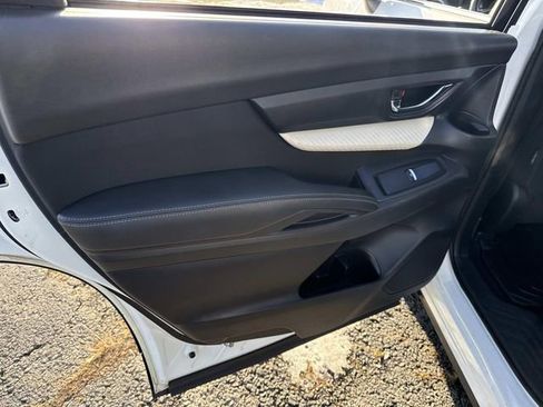 Used 2019 Subaru Ascent Premium image 17