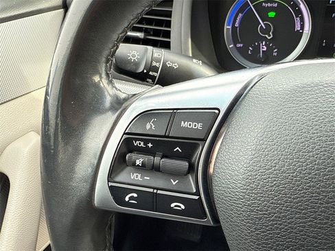 Used 2019 Hyundai Sonata SE image 20